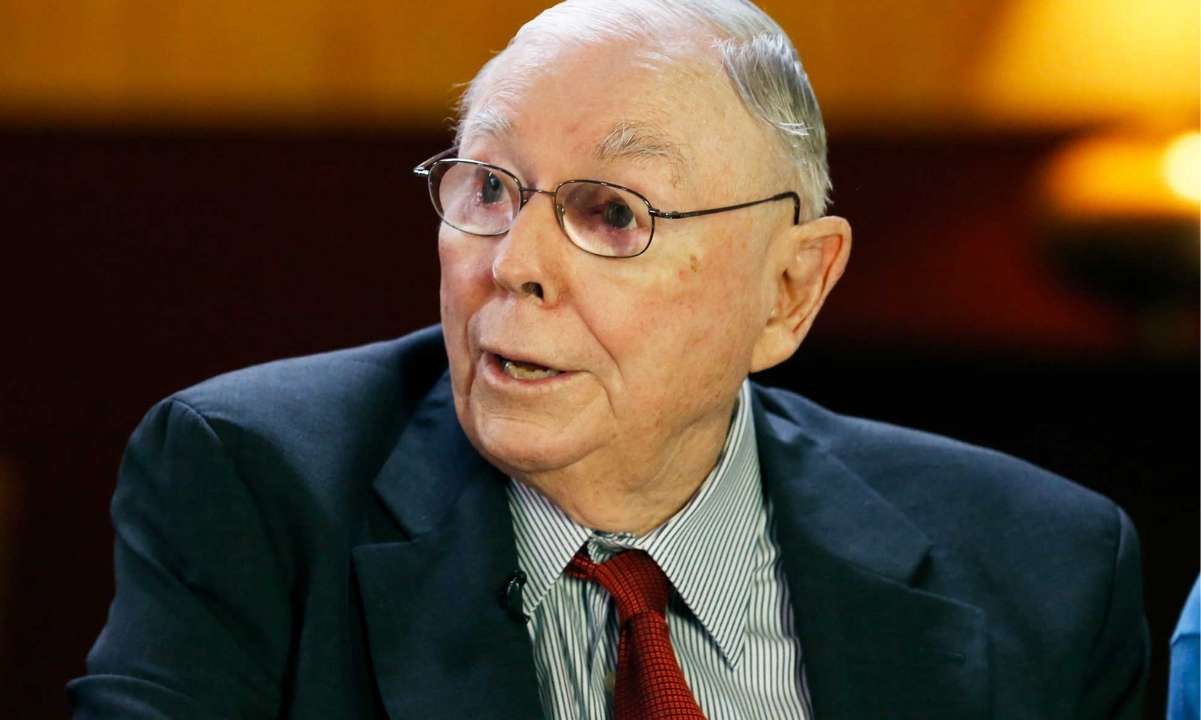 Charlie Munger Wished Cryptocurrencies Were Never Invented, Anyone Surprised? (Opinion)